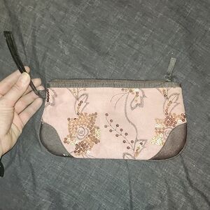 Elegant Pink Floral Clutch
